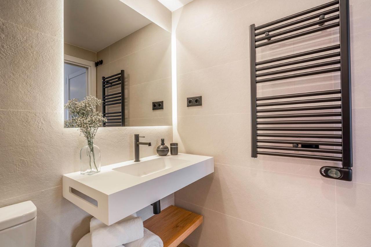 Apartsnoubcn Equador Les Corts Барселона Экстерьер фото