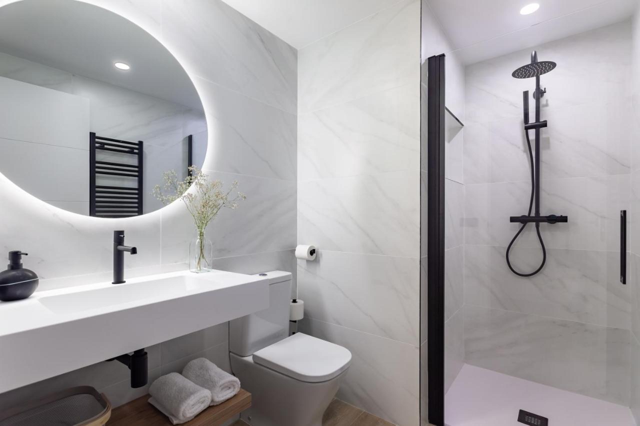 Apartsnoubcn Equador Les Corts Барселона Экстерьер фото